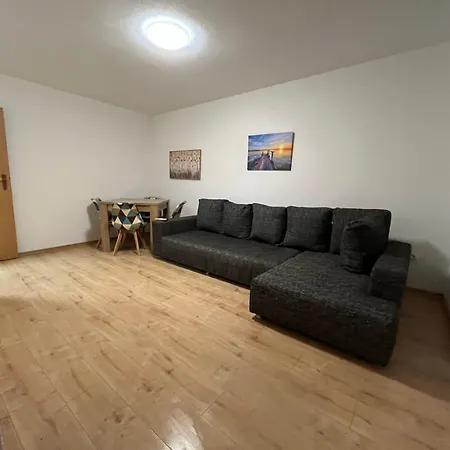 Hadi Apartment *